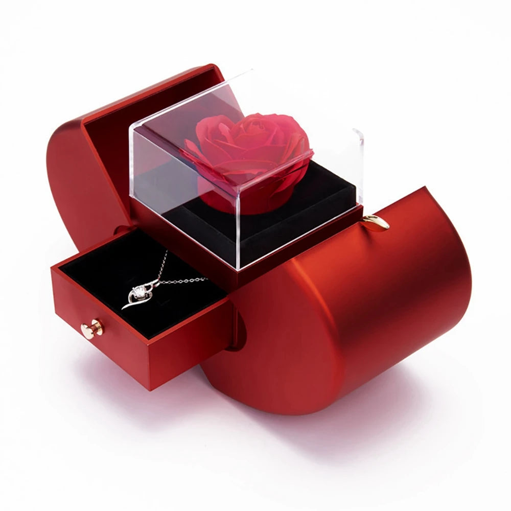 Coffret rose éternelle et collier en forme de coeur